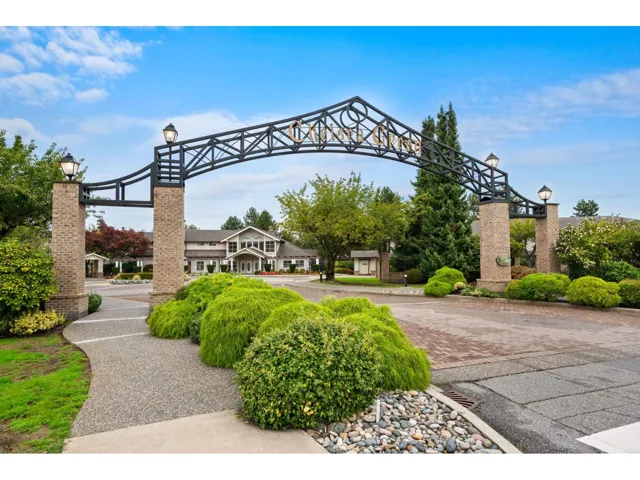 213 20381 96 AVENUE, Langley, British Columbia V1M2L1