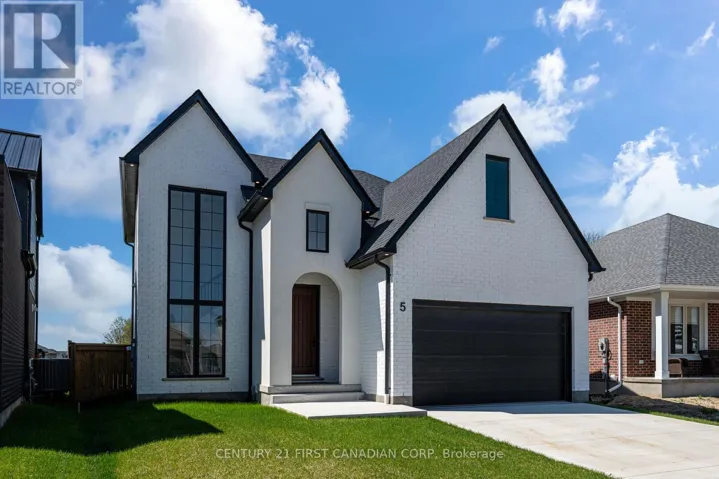 5 HARTLAND CIRCLE, St. Thomas, Ontario N5R6J8