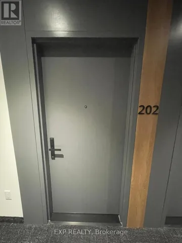 202 - 1600 JAMES NAISMITH DRIVE, Ottawa, Ontario K1B5N8