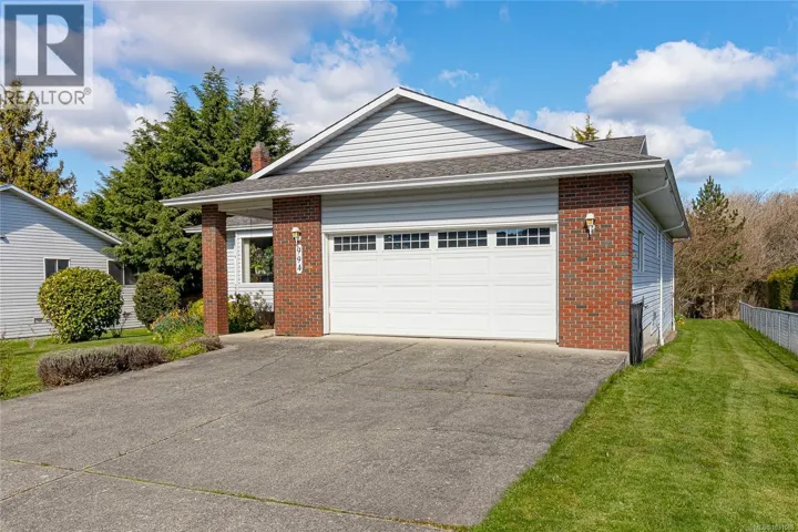 994 Meadowview Pl, Saanich, British Columbia V8Z7E2