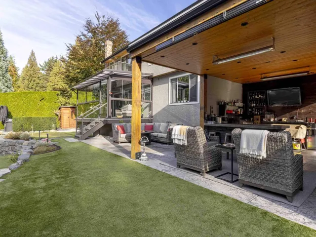 11383 153A STREET, Surrey, British Columbia V3R9J2