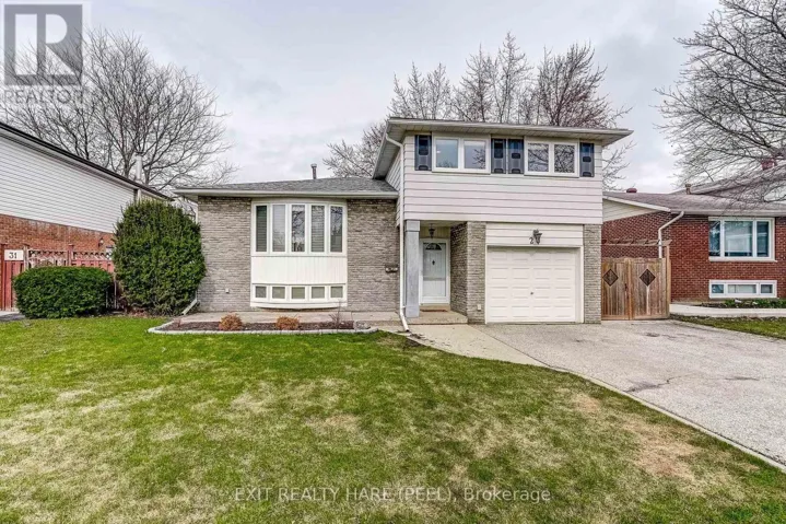 29 TROTTERS LANE, Brampton (Brampton South), Ontario L6Y1B5