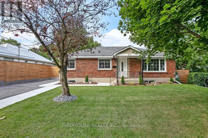 MAIN FLOOR - 813 AYLMER STREET N, Peterborough (Northcrest Ward 5), Ontario K9H3Y3