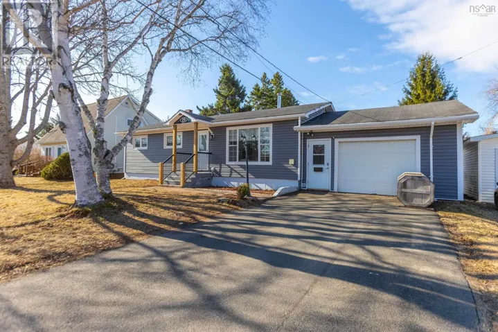 19 Boylston Avenue, Amherst, Nova Scotia B4H3W9