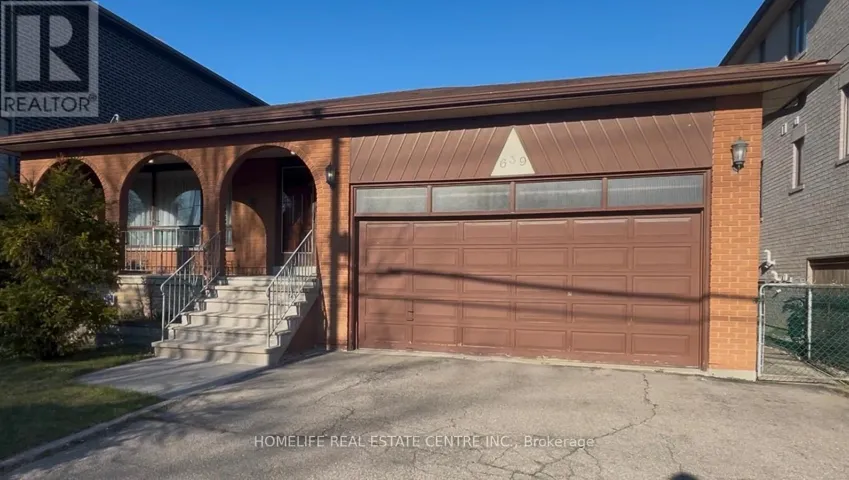 639 ROYAL YORK ROAD, Toronto (Stonegate-Queensway), Ontario M8Y2S9