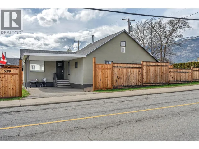 5899 OKANAGAN Street, Oliver, British Columbia V0H1T0