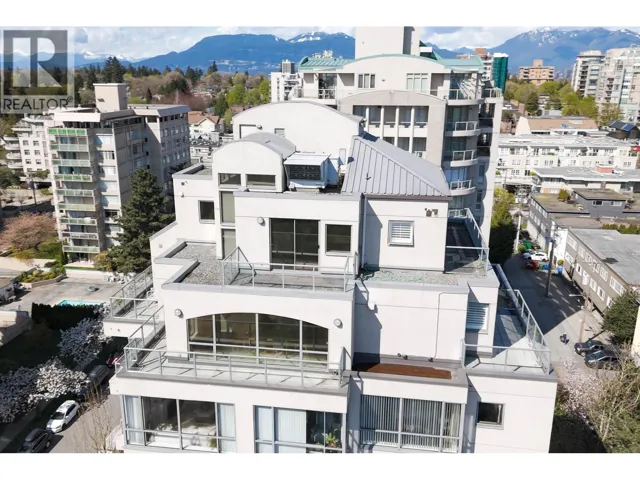 5890 BALSAM STREET, Vancouver, British Columbia V6M4B9