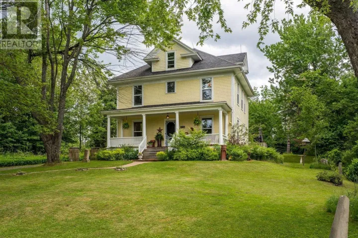 118 Patterson Street, Pictou, Nova Scotia B0K1H0