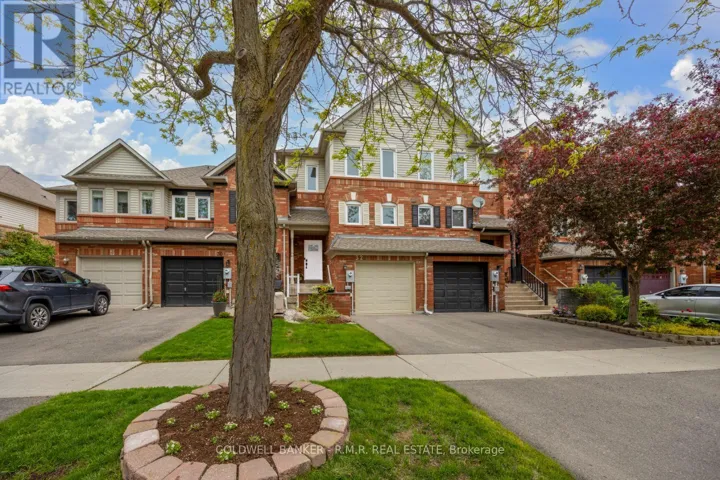 32 MUGFORD ROAD, Aurora (Bayview Wellington), Ontario L4G7H5