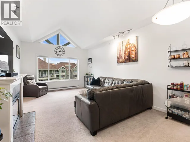 688 Lequime Road Unit# 404, Kelowna, British Columbia V1W1A3