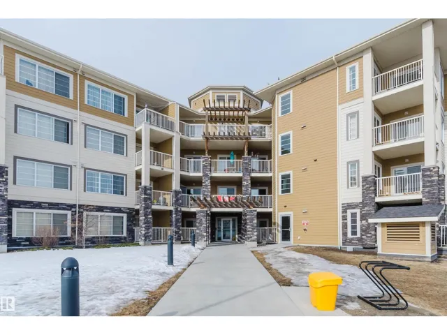 #402 3670 139 AV NW, Edmonton, Alberta T5Y3N5