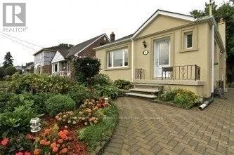 38 AINSDALE ROAD, Toronto (Wexford-Maryvale), Ontario M1R3Y8