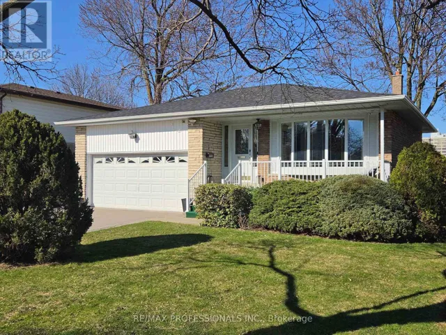 50 TROTTERS LANE, Brampton (Brampton South), Ontario L6Y1B6