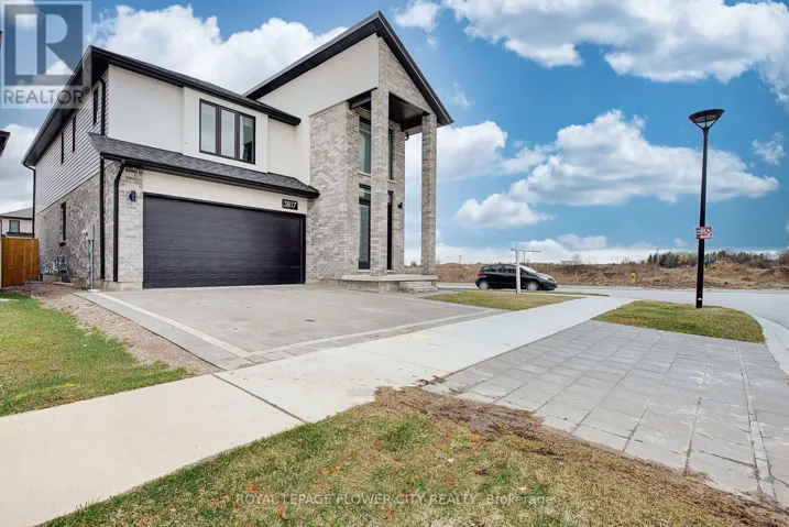 3817 AYRSHIRE AVENUE, London South (South V), Ontario L6S0E2