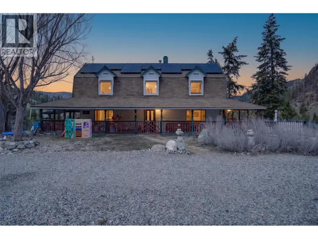 561 Grand Oro Road, Kaleden, British Columbia V0H1K0