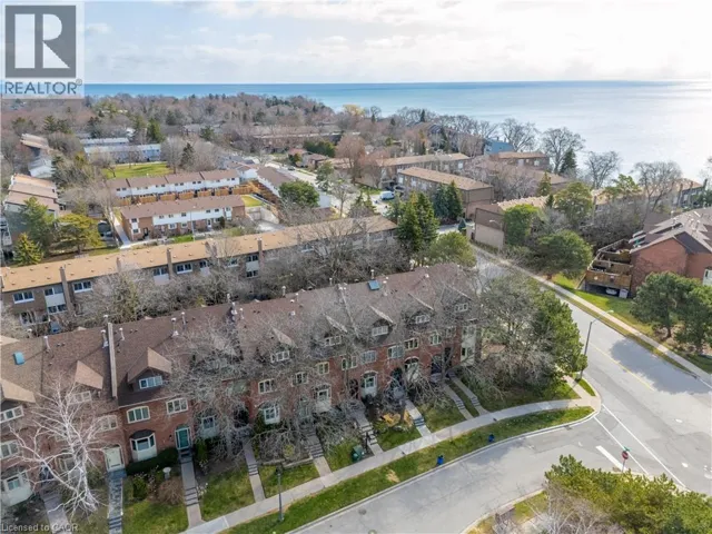45 TRADEWIND Drive, Oakville, Ontario L6L6K9