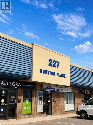 227 BUNTING Road Unit# 1, St. Catharines, Ontario L2M3Y2