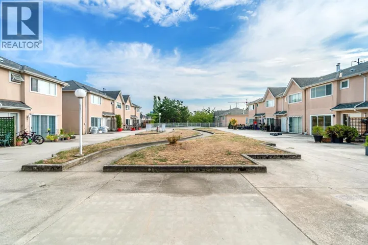 201 2211 NO. 4 ROAD, Richmond, British Columbia V6X3X1