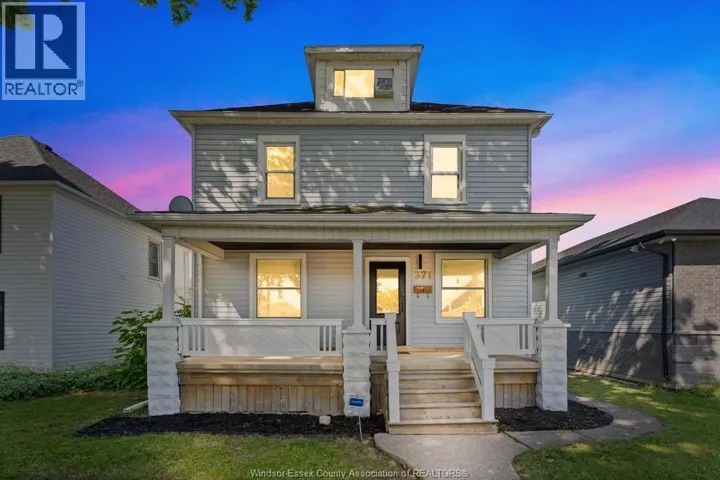 371 Curry, Windsor, Ontario N9E2B6
