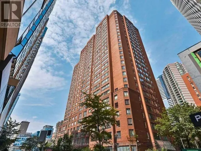 1910 - 633 BAY STREET, Toronto (Bay Street Corridor), Ontario M5G2G4