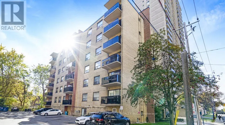 202 - 839 ROSELAWN AVENUE, Toronto (Briar Hill-Belgravia), Ontario M6B1B5