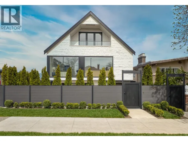 1 2425 KITCHENER STREET, Vancouver, British Columbia V5K3C4