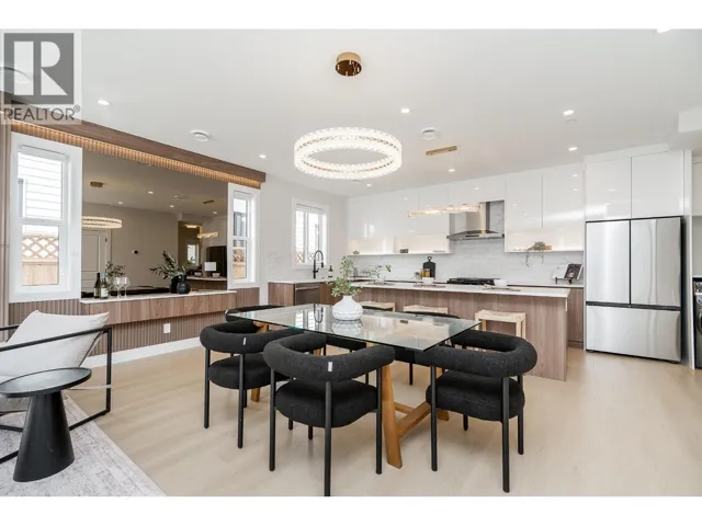 101 1619 MANNING AVENUE, Port Coquitlam, British Columbia V3B1K7