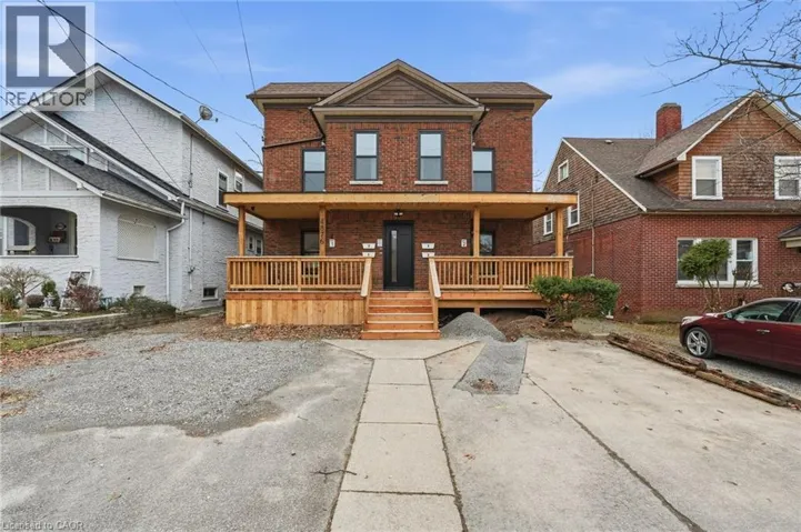 4876 SIMCOE Street Unit# 2, Niagara Falls, Ontario L2E1V9