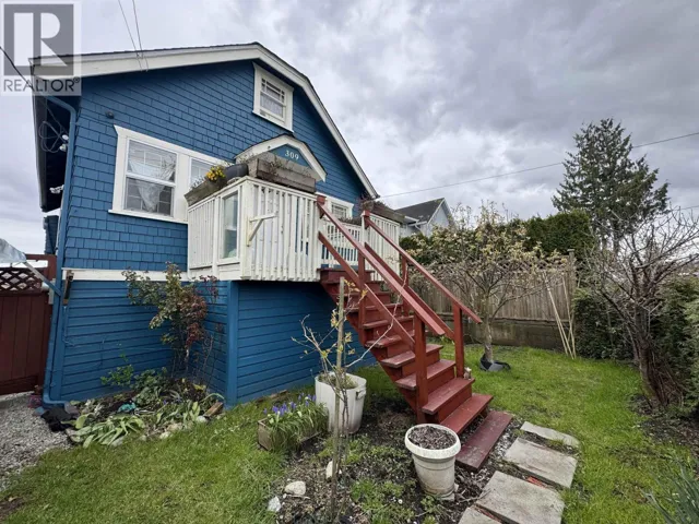 309 BOYNE STREET, New Westminster, British Columbia V3M5J9