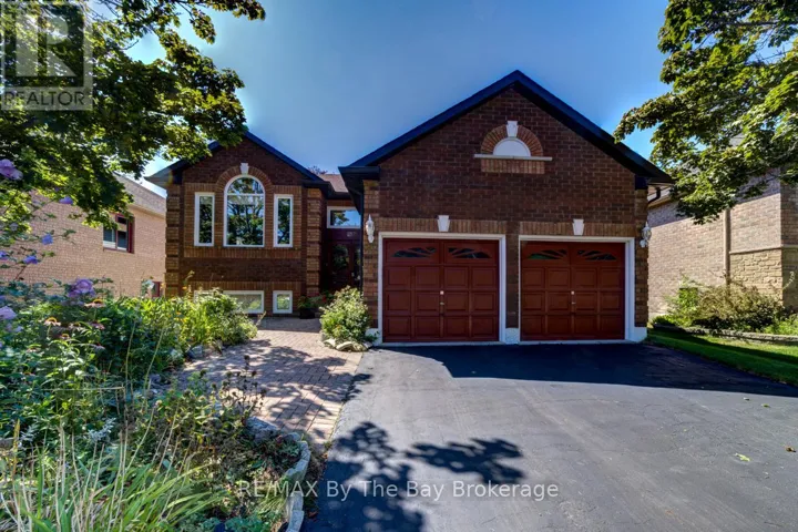 26 TIMBERLAND CRESCENT, Wasaga Beach, Ontario L9Z1G7