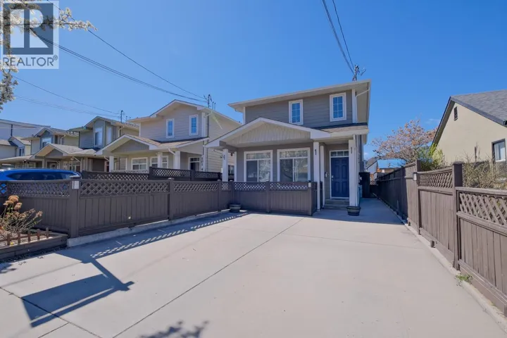 423 Tennis Street Unit# 101, Penticton, British Columbia V2A5R4