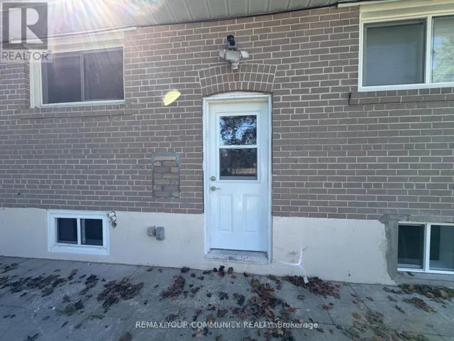 LOWER 2 - 145 HARRISON DRIVE, Newmarket (Bristol-London), Ontario L3Y4P5
