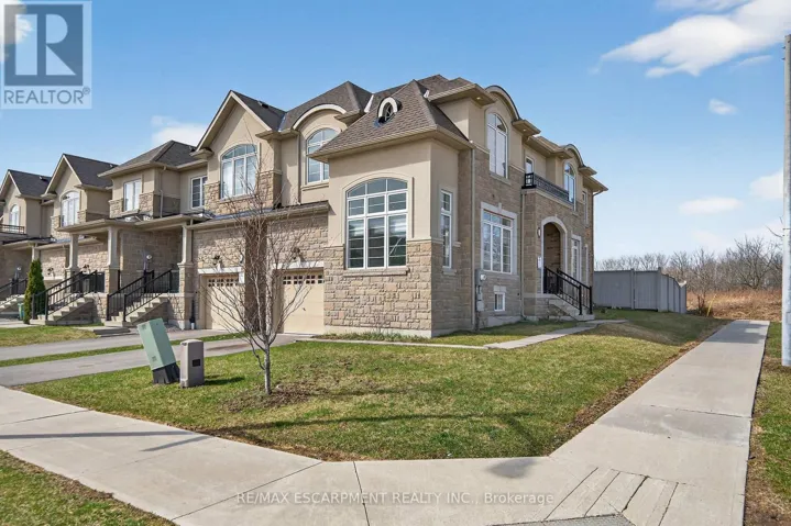 140 ROBERTSON ROAD, Hamilton (Meadowlands), Ontario L9K0J7