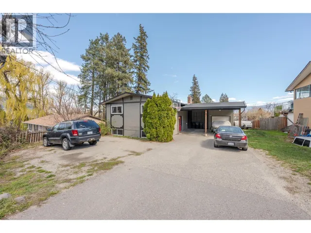 3853 Glenway Road, West Kelowna, British Columbia V4T1C9