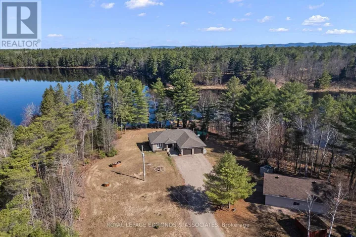 768 AIRPORT ROAD, Petawawa, Ontario K8A6W7