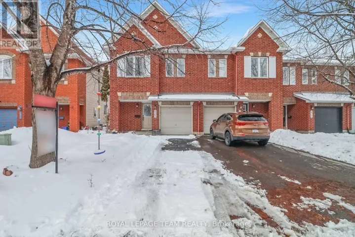2362 BOIS VERT PLACE, Ottawa, Ontario K4A4V1