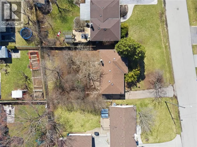 1354 SHELDON Avenue, Oakville, Ontario L6L2R1