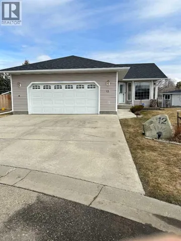 12 Pleasant Park Court W, Brooks, Alberta T1R1H3