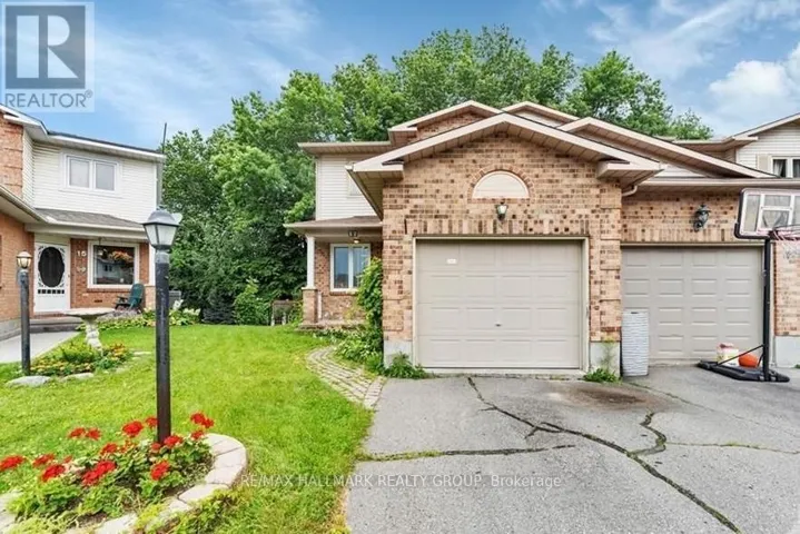 17 RAVENSCROFT COURT, Ottawa, Ontario K2S1R3