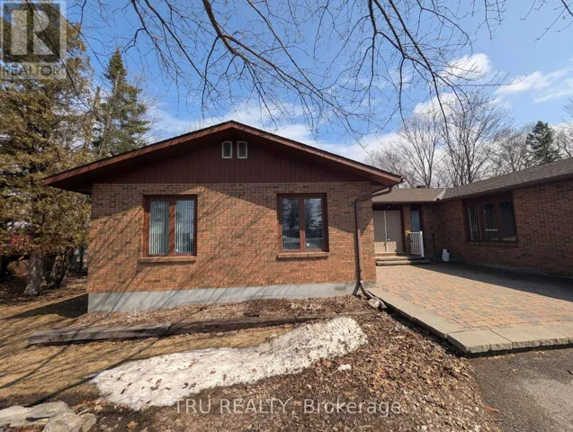 UNIT A - 1083 CARP ROAD, Ottawa, Ontario K2S1B9