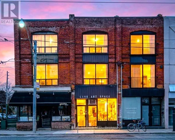 970 BATHURST STREET, Toronto (Annex), Ontario M5R3G6