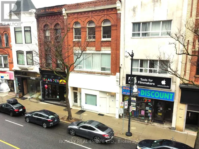 2963 DUNDAS STREET W, Toronto (Junction Area), Ontario M6P1Z2