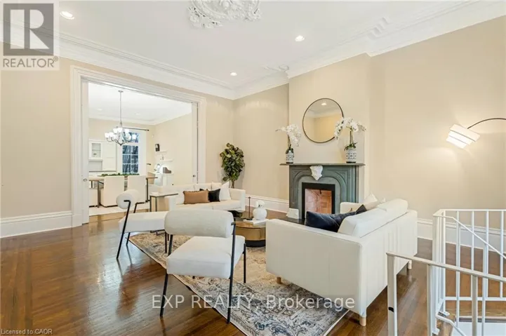 2 - 46 HERKIMER STREET, Hamilton (Kirkendall), Ontario L8P2G4