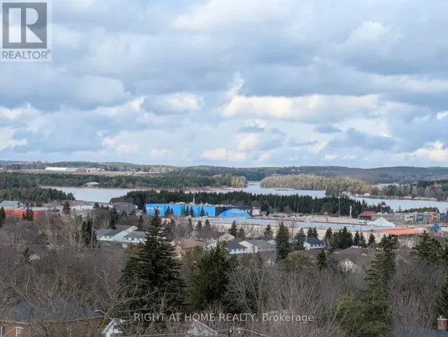 706 - 8 FEAD STREET, Orangeville, Ontario L9W3X4