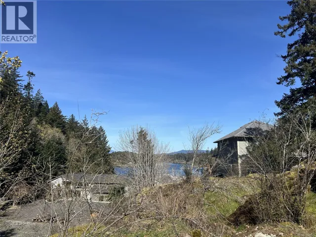 619 Green Rd, Quadra Island, British Columbia V0P1N0