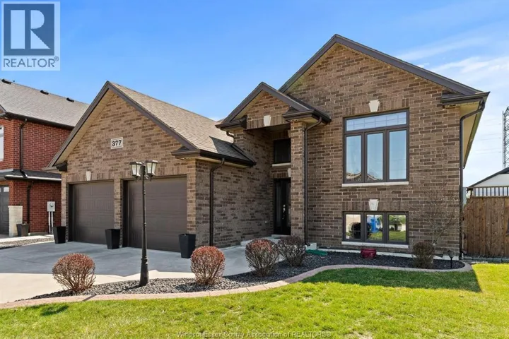 377 PIROLI CRESCENT, Lakeshore, Ontario N0R1A0