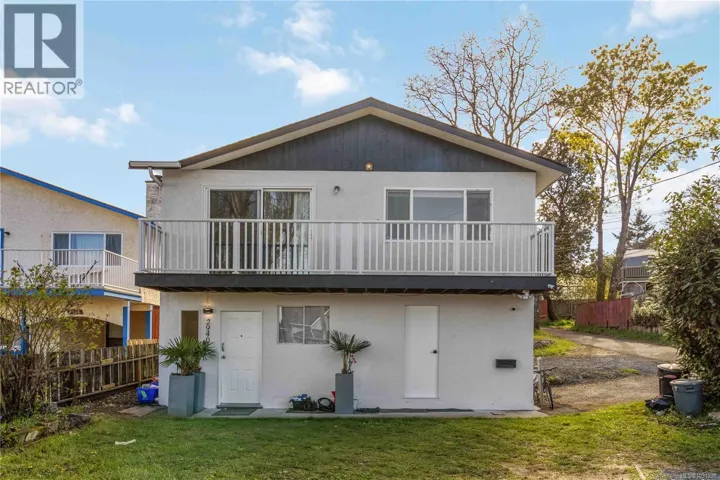 2940 Cedar Hill Rd, Victoria, British Columbia V8T3H9