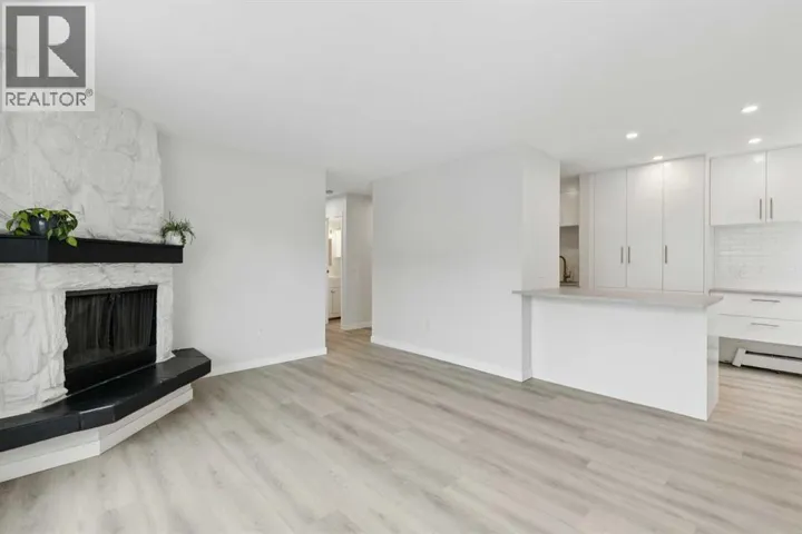 31, 2414 14A Street, Calgary, Alberta T2T3X3