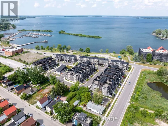 48 WYN WOOD LANE, Orillia, Ontario L3V8P7