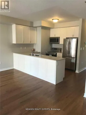 37 MILITARY CRESCENT, Brampton (Northwest Brampton), Ontario L7A4M4